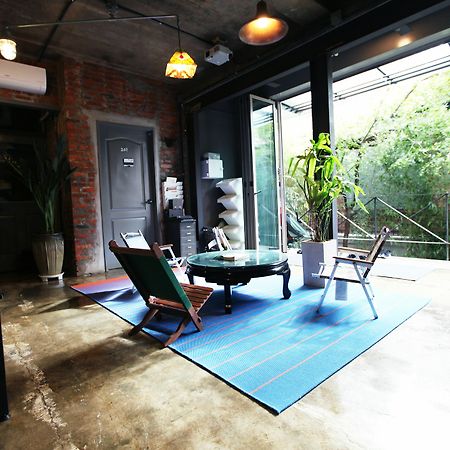 Hongdae Guesthouse Pajamaparty Seoul Exteriör bild